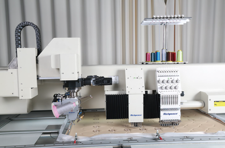 富怡全自動旋轉機頭沖繡縫一體機(輕型6沖刀＋9色繡花+旋轉縫紉)