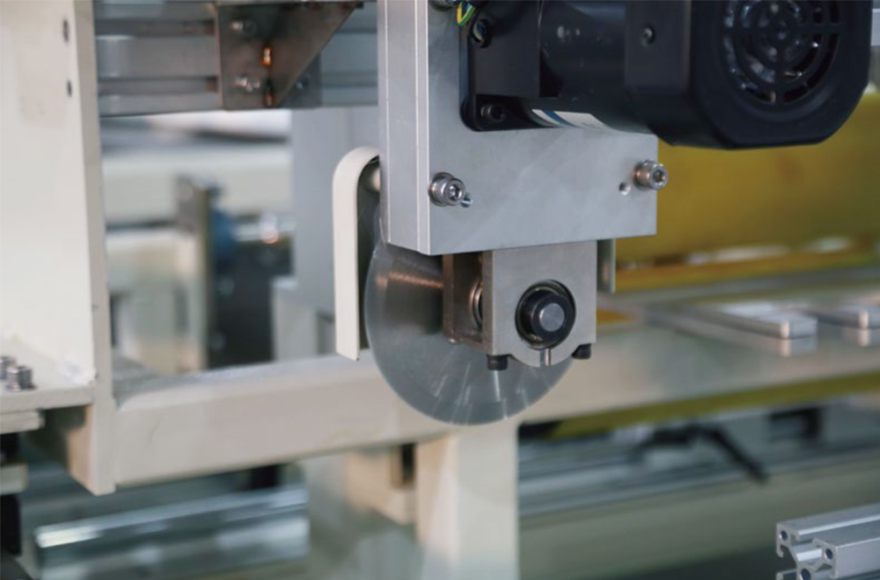 富怡隱絎翻套被生產線