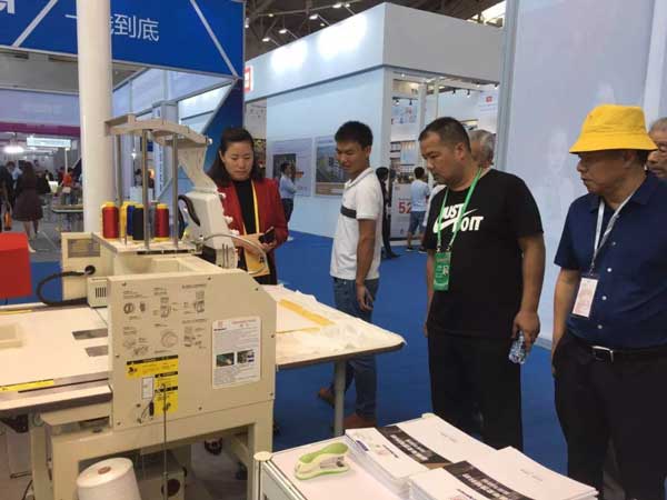 亞歐博覽會富怡縫紉機展機 亞歐博覽會富怡縫紉機展機