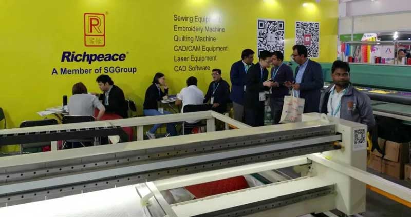 首日喜簽單，上工富怡在新德里服裝工業展人氣火爆!