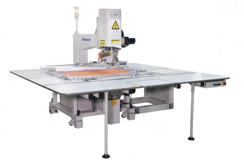 富怡全自動(dòng)沖、復(fù)、縫、繡生產(chǎn)線