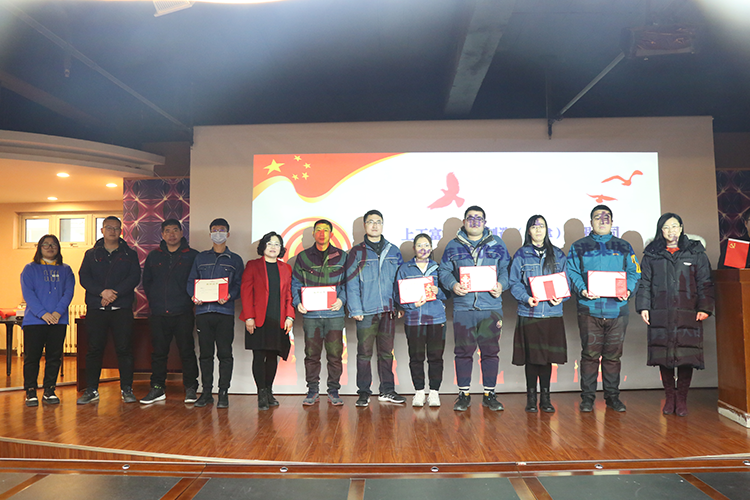 上工富怡2022年優(yōu)秀員工、先進(jìn)集體表彰會(huì)