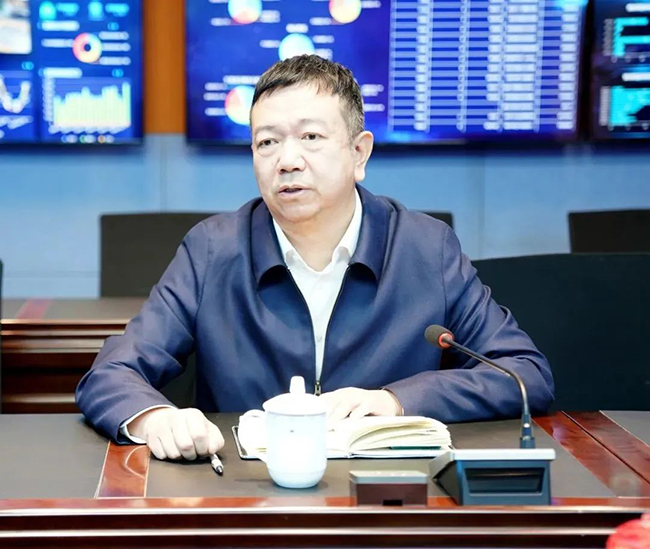 中縫協(xié)楊曉京理事長(zhǎng)一行蒞臨富怡考察調(diào)研！