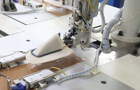 富怡一次性拖鞋自動生產(chǎn)線 富怡一次性拖鞋自動生產(chǎn)線