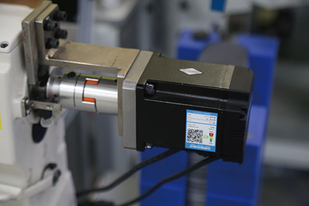 富怡一次性拖鞋自動生產(chǎn)線 富怡一次性拖鞋自動生產(chǎn)線